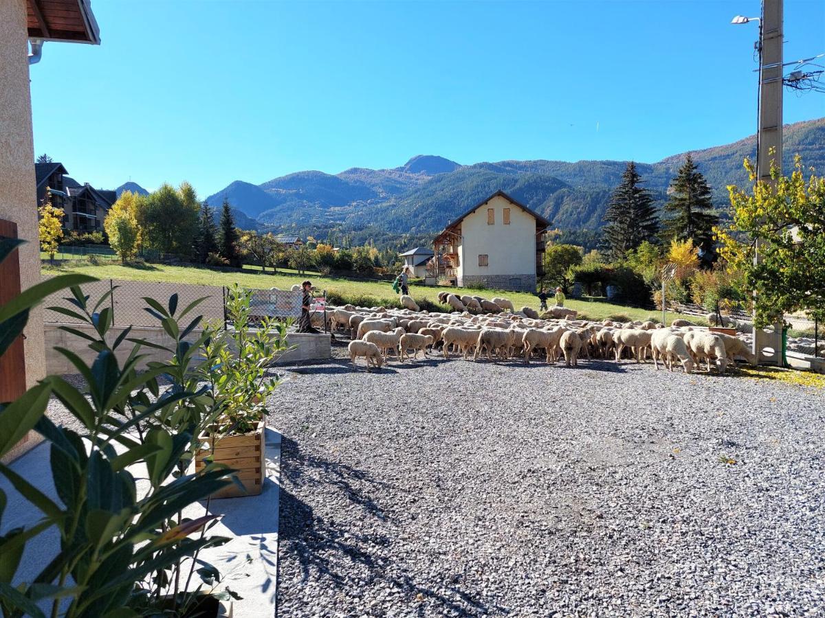Le Pré Fleuri Nouveau sur Guillestre Appartements neufs Meublé de tourisme classé 3 étoiles Exterior foto