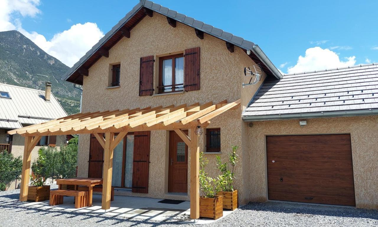 Le Pré Fleuri Nouveau sur Guillestre Appartements neufs Meublé de tourisme classé 3 étoiles Exterior foto